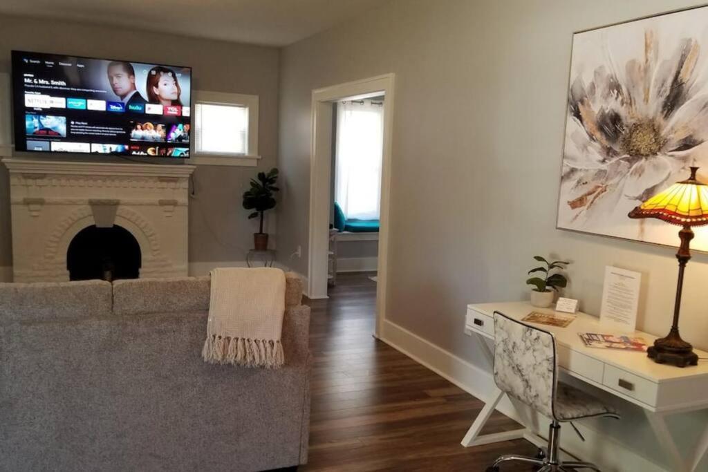 Cherry Street Luxury- Shopping-Dining-By Downtown And Hospitals Tulsa Luaran gambar